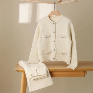 <span class=keywords><strong>Cardigan</strong></span> da <span class=keywords><strong>Donna</strong></span> Elegante in Cashmere di Lusso Lavorazione Jacquard, Nuova Moda, Girocollo, Tinta Unita Bianca - Product Image 1