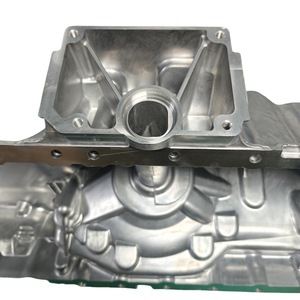อ่างน้ำมันเครื่อง BMW รุ่น 11137560308 สำหรับ E70 E71 N54 E66 E60 E90 ความเข้ากันได้สูง - Product Image 3
