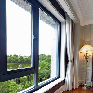 Janelas de Alumínio Personalizadas com Isolamento Acústico, Vidro Duplo e Tela Mosquiteira - Product Image 3