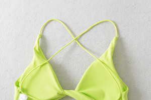 Cnshell Twist Bikini Wear Beach Sexy <strong>Top</strong> <strong>Cross</strong> Back Sexy Build in Bra Thin String High Stretch Backless Triangle Swim <strong>Top</strong> - Product Image 3