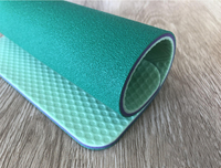 Revêtement de sol sportif en PVC écologique antidérapant, absorption des chocs, épaisseur personnalisable, certifié ISO, tapis en rouleau