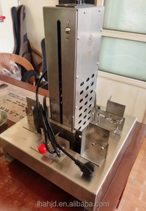 <span class=keywords><strong>Grattoir</strong></span> à chocolat électrique commercial pour le rasage du chocolat au lait utilisé Machine à gratter les copeaux de cuisson - Product Image 6