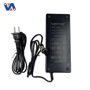 Chargeur de batterie de Scooter 58.8V 2A prise GX avec CE pour 52V SScooter <span class=keywords><strong>Zero</strong></span> 8X/9/<span class=keywords><strong>10X</strong></span>/Vse TT 9/Kukirin G2 chargeur adaptateur secteur maître - Product Image 2