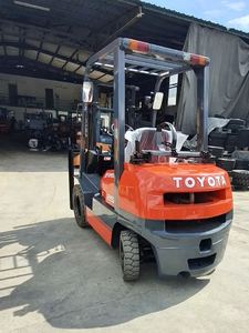 CE Certified Used Japan 25 Forklift 2Ton Diesel Forklift Second Hand <b>Material</b> <b>Handling</b> Equipment Internal Combustion Forklift - Product Image 4
