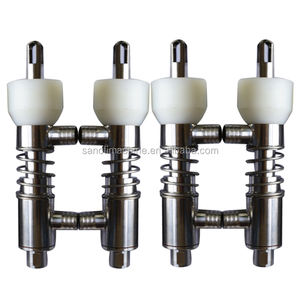 Máquina de llenado de 5 galones Boquillas Cadenas Cepillos Accesorios (Marca <span class=keywords><strong>SANOFI</strong></span> Garantía de 3 años) para piezas de maquinaria de embalaje - Product Image 1