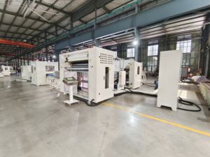 XinYun Meilleur Prix Machine à Laminage de Papier Essuie-Tout Pliant, L'une des Machines de Production de Papier Essuie-Tout pour la Cuisine - Product Image 5