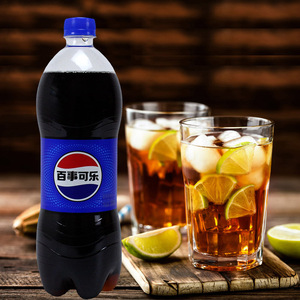 Paquete de 12 Bebidas Carbonatadas Sugary <span class=keywords><strong>Cola</strong></span> 900ml en Bolsa de Plástico PET - Product Image 3
