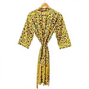 Kimono con Estampado Floral y Animal para Mujer, Amarillo, Sin Cuello, Manga Larga, Largo, Suave, No Tejido, 100% Algodón, Casual, Verano - Product Image 1