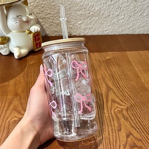 Copo de Vidro Mason Jar de 16oz com Canudo e Tampa de Bambu, Copo de Café com Laço Fofo para Bebidas Geladas, Presente - Product Image 1