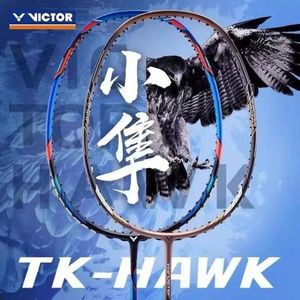 <span class=keywords><strong>Raquette</strong></span> <span class=keywords><strong>de</strong></span> <span class=keywords><strong>badminton</strong></span> en graphite <span class=keywords><strong>Victor</strong></span> THRUSTER HAWK <span class=keywords><strong>de</strong></span> haute qualité - Product Image 2