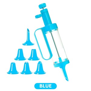 Juego completo de pistola para hacer galletas de cocina con herramienta de montaje y boquilla <span class=keywords><strong>Flor</strong></span> exprimible para hornear soja empaquetada en bolsa OPP - Product Image 6
