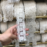 Ruban en dentelle blanche, dentelle florale, dentelle élastique pour l'artisanat, la décoration, la fabrication de nœuds pour cheveux et l'emballage de cadeaux