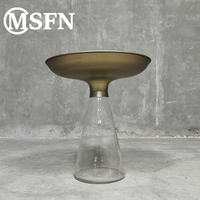 Table basse décorative artistique de luxe moderne, en métal conique et verre, convertible, pour salon, meubles de maison, directement de l'usine