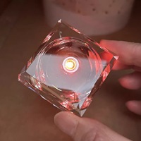 Base LED Economica per Esposizione di Cristalli, Supporto Luminoso Colorato per Cubi di Cristallo 50x50x80mm e 60mm