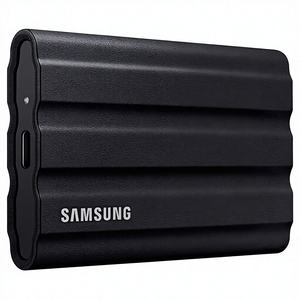 SSD portable <span class=keywords><strong>T7</strong></span> <span class=keywords><strong>Shield</strong></span> 4 <span class=keywords><strong>To</strong></span> - 1050 Mo/s - Robuste, résistant à l'eau et à la poussière pour les créateurs de contenu - Noir - Product Image 1