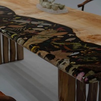 Vente d'usine Nouvelle conception Table à manger en bois massif en résine époxy noire Table à thé en bois de peuplier de haute qualité Art floral