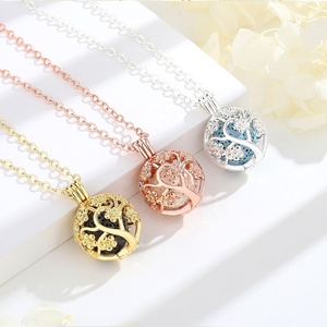 <span class=keywords><strong>Fiore</strong></span> <span class=keywords><strong>della</strong></span> <span class=keywords><strong>vita</strong></span> Design placcato oro gioielli aromaterapia olio essenziale pietra lavica forma rotonda gabbia <span class=keywords><strong>ciondolo</strong></span> collana da donna - Product Image 2