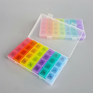 Portapillole in Plastica con 28 Scomparti, Organizzatore Settimanale per 7 Giorni, Contenitore Portatile da Viaggio di Grande Capacità - Product Image 5