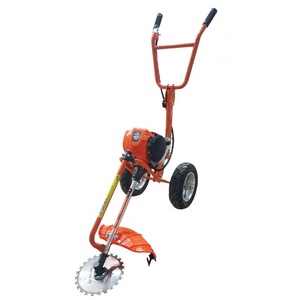 Decespugliatore a Benzina su Ruote Daewoo DWBC4400-2 - Motore a 2 Tempi da 52cc, 1.45 kW (2HP), Disco a 24 Denti + Testina a Filo, Asta - Product Image 1
