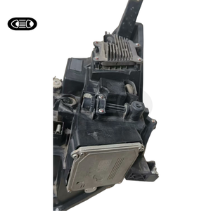 Ensemble de phares TUZHIHAO Dongfeng Yulon Luxgen <span class=keywords><strong>U6</strong></span>, pièces d'origine pour voiture - Excellent état, surface brillante, fonctions optimales - Product Image 6