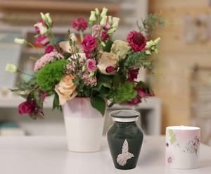 ชุดโกศบรรจุอัฐิทองเหลืองลายฮัมมิงเบิร์ดแบบอเมริกันขนาดเล็ก 4 ชิ้น เป็นมิตรกับสิ่งแวดล้อม ทนทาน ความจุ 200 คิวบิกนิ้ว - Product Image 4