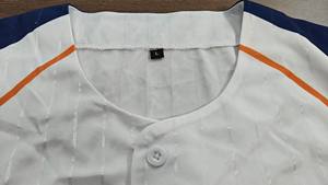 2025 maillot de Baseball pour jeunes Logo brodé personnalisé bouton en maille à fines rayures respirant Sublimation exposé expositions de Softball - Product Image 5