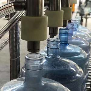 Máquina automática <span class=keywords><strong>de</strong></span> llenado <span class=keywords><strong>de</strong></span> leche <span class=keywords><strong>de</strong></span> <span class=keywords><strong>agua</strong></span> pura para bolsas <span class=keywords><strong>de</strong></span> plástico <span class=keywords><strong>de</strong></span> 19L, máquina <span class=keywords><strong>de</strong></span> embalaje para bebidas <span class=keywords><strong>de</strong></span> jugo - Product Image 2