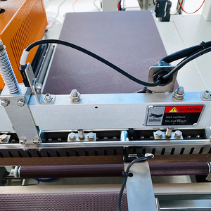 Gurki nhà máy trực tiếp tự động bên niêm phong và thu nhỏ máy đóng gói với logo tùy chỉnh - Product Image 4