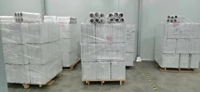 Film alimentaire PE de qualité supérieure, rouleau jumbo de 2500 m, 23 microns, utilisation manuelle et à la machine, film étirable pour palettes, pour l'emballage alimentaire