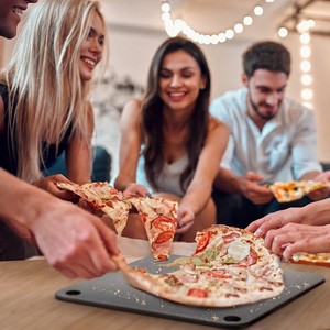 Piastra in Acciaio per <span class=keywords><strong>Forno</strong></span> <span class=keywords><strong>Pizza</strong></span> a Riscaldamento Rapido, Alternativa Premium per Cuocere la <span class=keywords><strong>Pizza</strong></span> con Maggiore Conducibilità al Calore, Superiore a Padella e <span class=keywords><strong>Pietra</strong></span> - Product Image 3