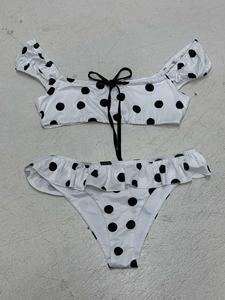 ชุดบิกินี่ลายจุด Y2K แบบสั้นเหนือเข่า ชุดว่ายน้ำทรงสามเหลี่ยมผูกเองสำหรับผู้หญิง เซ็กซี่ น่ารัก ชุดว่ายน้ำสองชิ้น สไตล์เรโทร ชุดชายหาด - Product Image 2
