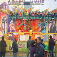 Manège Crazy Wave pour enfants, équipement de fête foraine et de parc d'attractions, à vendre en Chine