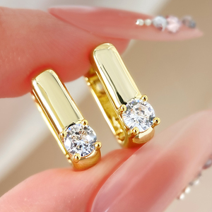 Boucles d'oreilles créoles plaquées or 18 carats avec un seul zircon cubique pour femme, personnalisables, multicolores, avec pierres rondes en zircon cubique, bijoux tendance - Product Image 2