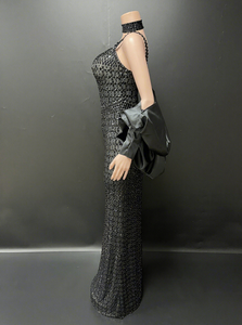 Robe longue S1141Y 2026 style Audrey Hepburn entièrement perlée avec bretelles et châle cintrant la taille, idéale pour chanteuses, présentatrices et soirées de gala - Product Image 4
