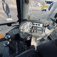 Chargeuse-pelleteuse sur roues JCB, outil agricole, préparation des terres agricoles, irrigation, creusement de fossés, transport de matériaux, moteur flexible, utilisation facile