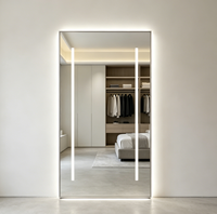 Miroir de salle de bain moderne avec éclairage LED, miroir de maquillage éclairé par des lumières LED pour la maison, la salle de bain, le salon de coiffure, la barbershop