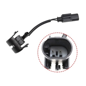 Ugello Lavavetri Anteriore di Alta Qualità Sinistro e Destro 61668374365 61668374366 per <span class=keywords><strong>BMW</strong></span> <span class=keywords><strong>Serie</strong></span> 3 E46 - Product Image 6