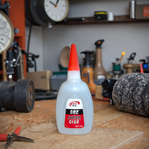 <span class=keywords><strong>15G</strong></span> Công Nghiệp Siêu Mạnh Mẽ Rõ Ràng Cyanoacrylate Dính Cực Dính Dính Dính Da Giấy Xây Dựng Cao Su Keo Lỏng - Product Image 1