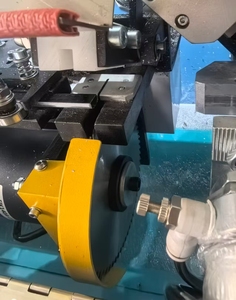 מכונת כיפוף אוטומטית לפסי אלומיניום עם בקרת PLC, הזנת סרבו CNC, מכונת עיבוד זכוכית לזכוכית כפולה - Product Image 3