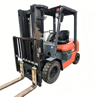 Forklift Diesel Premium 2 Ton 8F Penggerak Roda Depan Tiang 3-Tingkat 4.5m Penggeser Samping Hidrolik Ban Solid 15km/jam Jaminan Kualitas Jepang