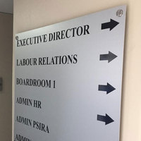 Plaque murale personnalisée en aluminium pour nom commercial extérieur, signalétique d'entrée, panneau de direction en métal pour immeuble
