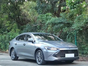 Coches usados baratos de China 2023 Qin PLUS DM-i 120KM Leading, coches de segunda mano en venta, bajo consumo de combustible, vehículos eléctricos familiares usados, exportación global - Product Image 6