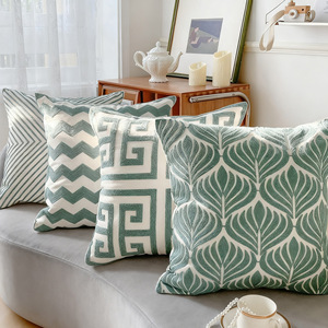 Housse <span class=keywords><strong>de</strong></span> coussin carrée brodée en toile géométrique verte <span class=keywords><strong>de</strong></span> style nordique, décoration d'intérieur personnalisable - Product Image 2