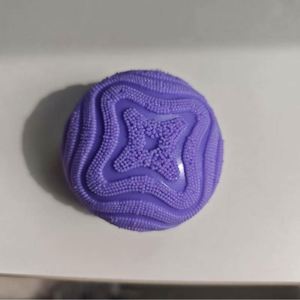 Adorable Pelota de Peluche con Cara Sonriente y Pompones, Juguete Antiestrés de Peluche Suave, Schylling Fuzz Ball Flower Power - Product Image 5