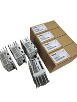 Variateur de fréquence triphasé à commande vectorielle Lenze série 8200 VFD E82EV371K2C E82EV371-2C E82EV371K2C200 en stock