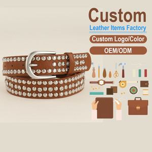 Cinturón de moda personalizado al por mayor con remaches, venta directa de fábrica OEM/ODM, cinturón vintage con tachuelas, hebilla de aguja con diamantes de imitación, correa de cuero - Product Image 1