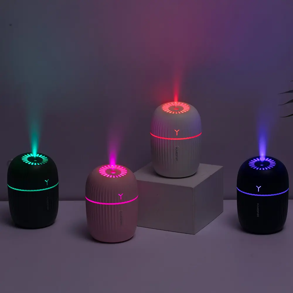 Renk 200ml temizleyici Mini H2O taşınabilir Usb aromaterapi difüzör hava araba nemlendiriciler ev için