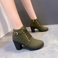 Bottes pour femmes à talon épais et boucle métallique, vente directe d'usine, grandes tailles