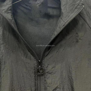 Chaqueta Impermeable Deportiva Track 2025 al por Mayor |   Chaqueta Cortavientos Impermeable para Entrenamiento de Fútbol y Deportes al Aire Libre |   Logotipo Personalizado Disponible - Product Image 3