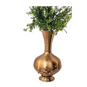 Pot de fleurs décoratif en aluminium incassable Surabhi pour la décoration de la maison, centre de table pour le salon - Product Image 1